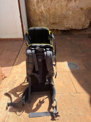 Mochila Portabebés Montis Montaña. USADO 5 VECES