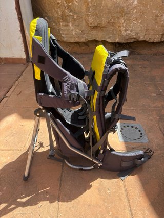 Mochila Portabebés Montis Montaña. USADO 5 VECES