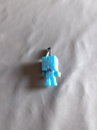 Muñeco Minecraft Diamante Azul
