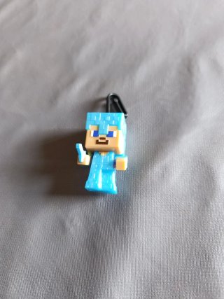 Muñeco Minecraft Diamante Azul