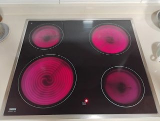 Horno y Vitrocerámica Zanussi