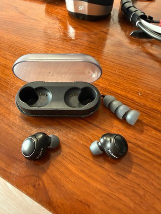 Auriculares Sony Negros/Grises