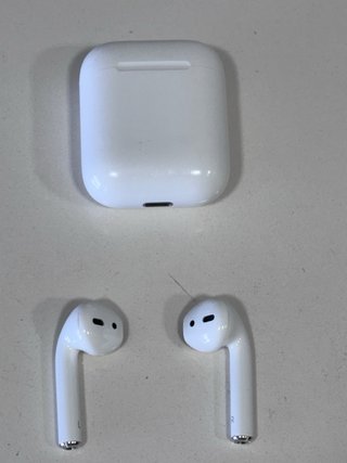 Apple AirPods 2da Gen
