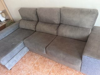 Sofá chaise longue gris tela
