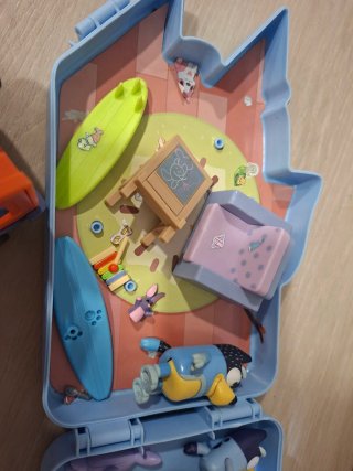 Juguetes Bluey: Coche y Maletín