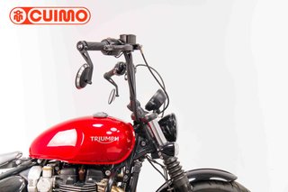 TRIUMPH BONNEVILLE BOBBER