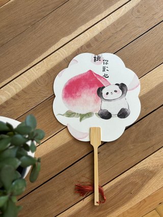 Abanico Oriental Panda y Melocotón