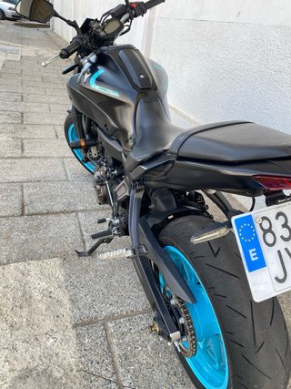 Yamaha MT-07 (A2) Negra