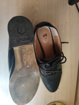Zapatos H&M Negros Talla 38