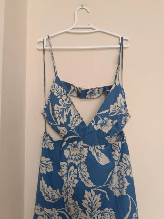 Vestido largo Zara estampado cut out talla XL