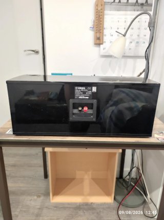 Altavoz Central Yamaha NSC 444 Negro Piano