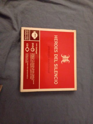 Libro Héroes del Silencio lote