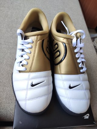 Scarpe Nike Total 90 Oro e Bianche