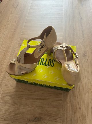 Sandalias Pitillos Tacón 8cm Talla 40 Beige