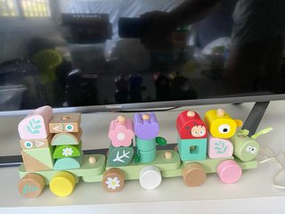 Tren de arrastre con encajables de madera