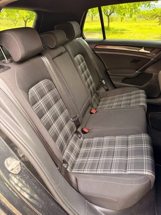 Volkswagen Golf GTD 2.0 TDI. DSG (220cv)
