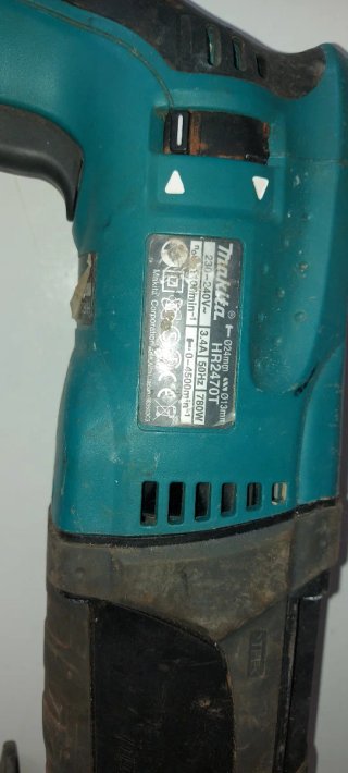 Taladro percutor Makita 780W