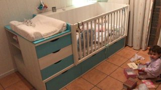 Dormitorio juvenil litera y armario