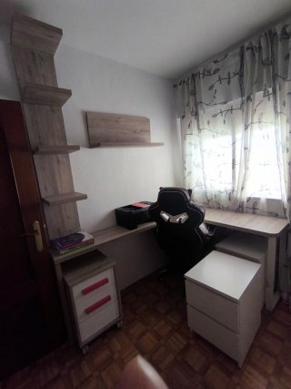 Habitación juvenil literas abatibles, armario,...