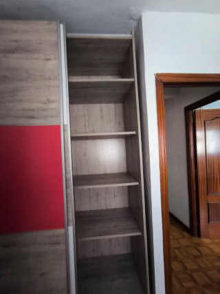 Habitación juvenil literas abatibles, armario,...