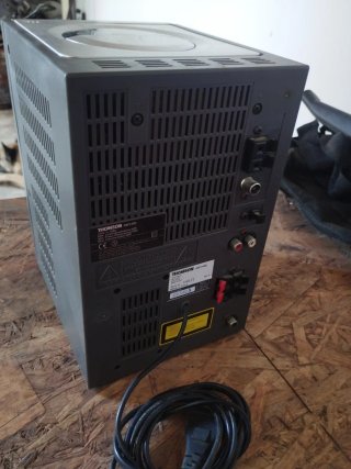 Radio CD y Cassette Thomson Plata