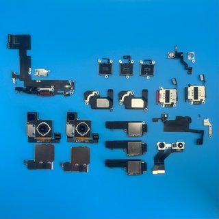Ricambi per IPhone 13 Originali LeggereDescrizione