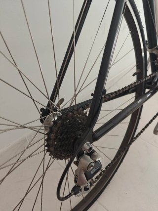Bicicleta híbrida Scott Laredo