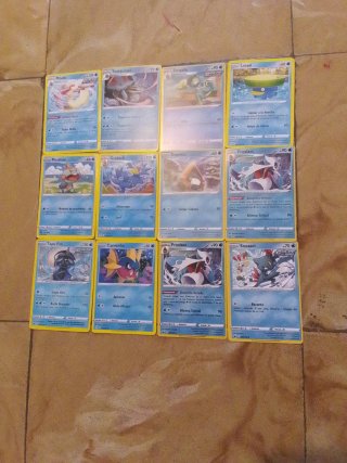 Cartas Pokémon Variadas.son 85 cartas