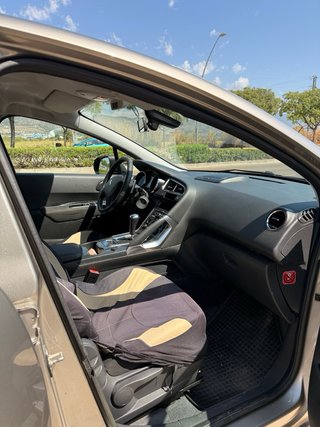 Peugeot 3008 2011