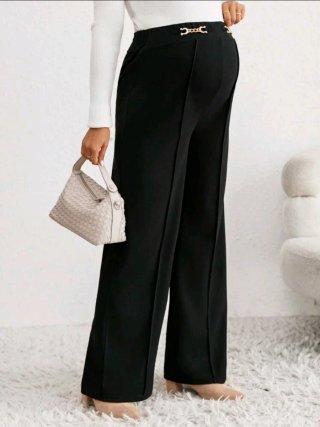 Pantalón premamá negro con cadena dorada