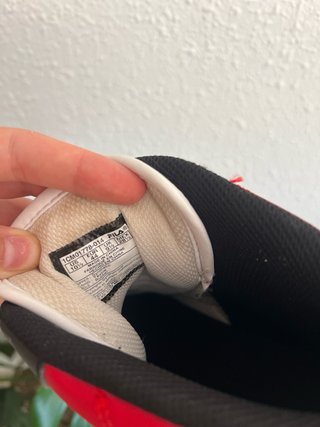 Zapatillas Fila Botas Blancas Negras Rojas