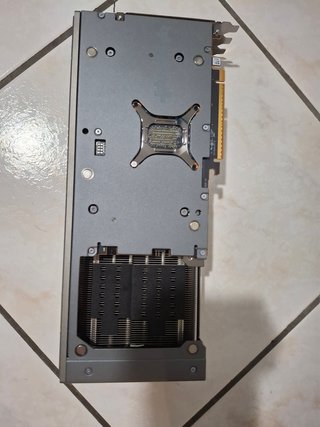 Sapphire Nitro+ AMD Radeon RX 9070 XT 16GB