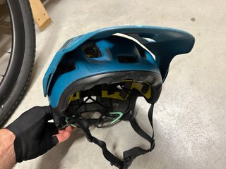 Casco MET Azul