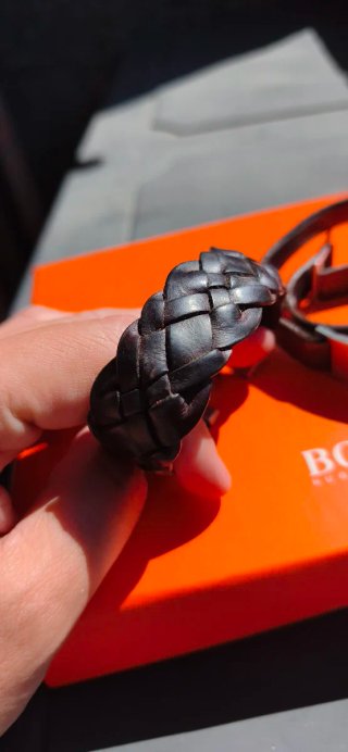 LOTE 2 PULSERAS CABALLERO HUGO BOSS