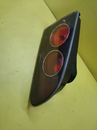 PILOTO TRASERO IZQUIERDO PORTON SEAT IBIZA 6L1