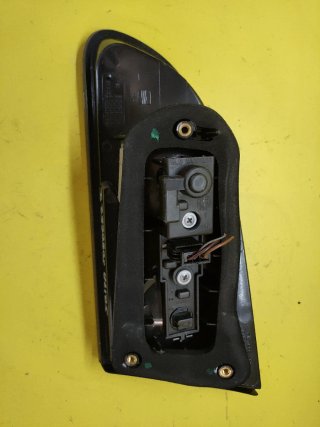 PILOTO TRASERO IZQUIERDO PORTON SEAT IBIZA 6L1