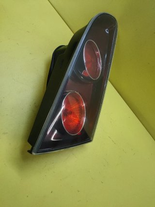 PILOTO TRASERO IZQUIERDO PORTON SEAT IBIZA 6L1