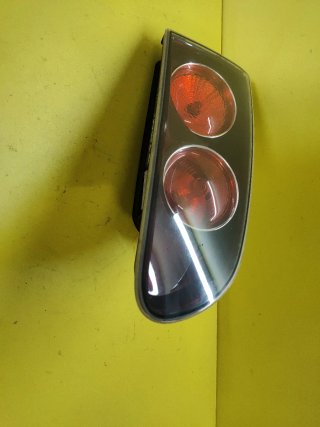PILOTO TRASERO IZQUIERDO PORTON SEAT IBIZA 6L1