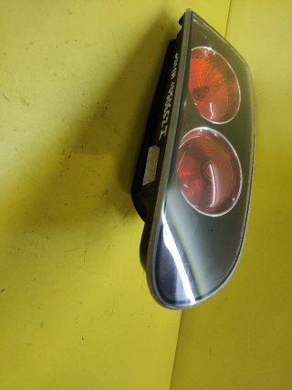 PILOTO TRASERO IZQUIERDO PORTON SEAT IBIZA 6L1