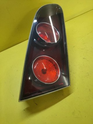 PILOTO TRASERO IZQUIERDO PORTON SEAT IBIZA 6L1