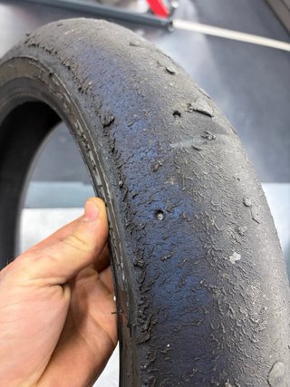 Neumático Pirelli Diablo Superbike SC1 120/70/17