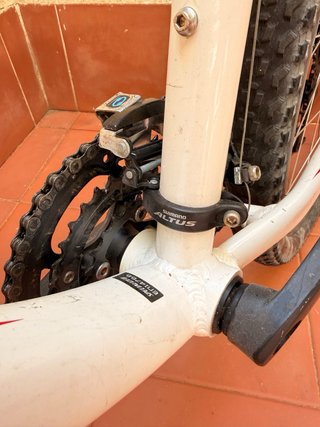 Bicicleta Specialized Hardrock 27.5