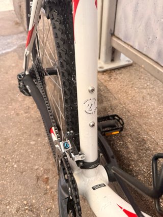 Bicicleta Specialized Hardrock 27.5 talla 21