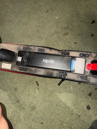 Patinete eléctrico con uso “Escucho ofertas”