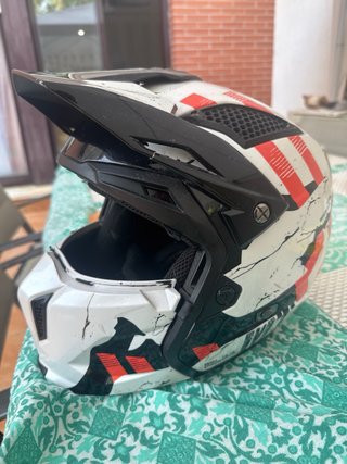 Casco de moto off-road