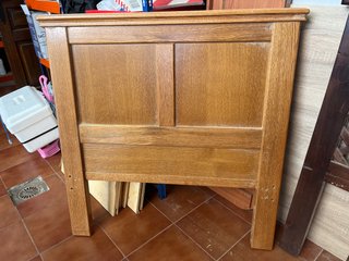 Cabecero de madera pino