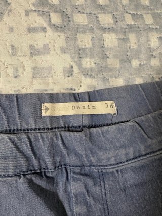 Pantalones pitillo azules