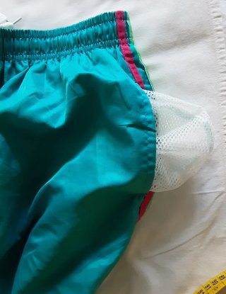 Bañadores hombre rayas negro/rojo T.52