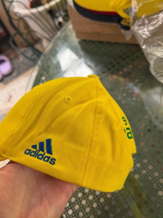 Gorra Adidas Brasil Amarilla y Azul