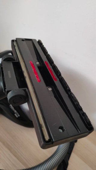 Aspiradora Rowenta Compact Power XXL